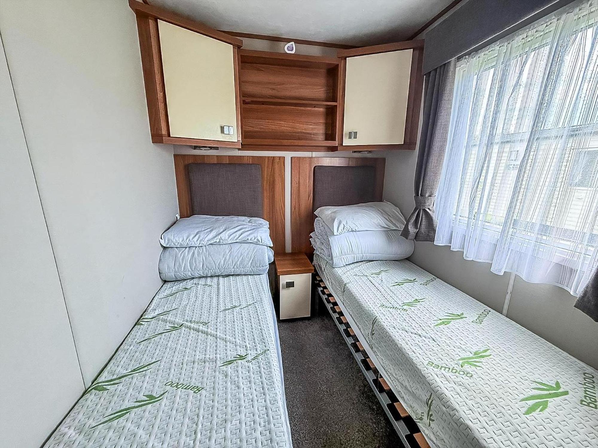 Lovely 8 Berth Caravan At Sunnydale In Lincolnshire Ref 35239S Louth  Bagian luar foto